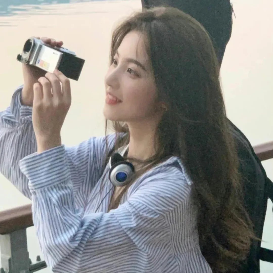 小美人鱼2023